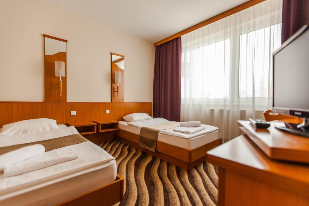 Premium Hotel Panorama شيوفوك الغرفة الصورة